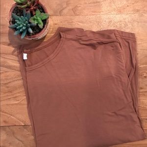 Brown Piko top